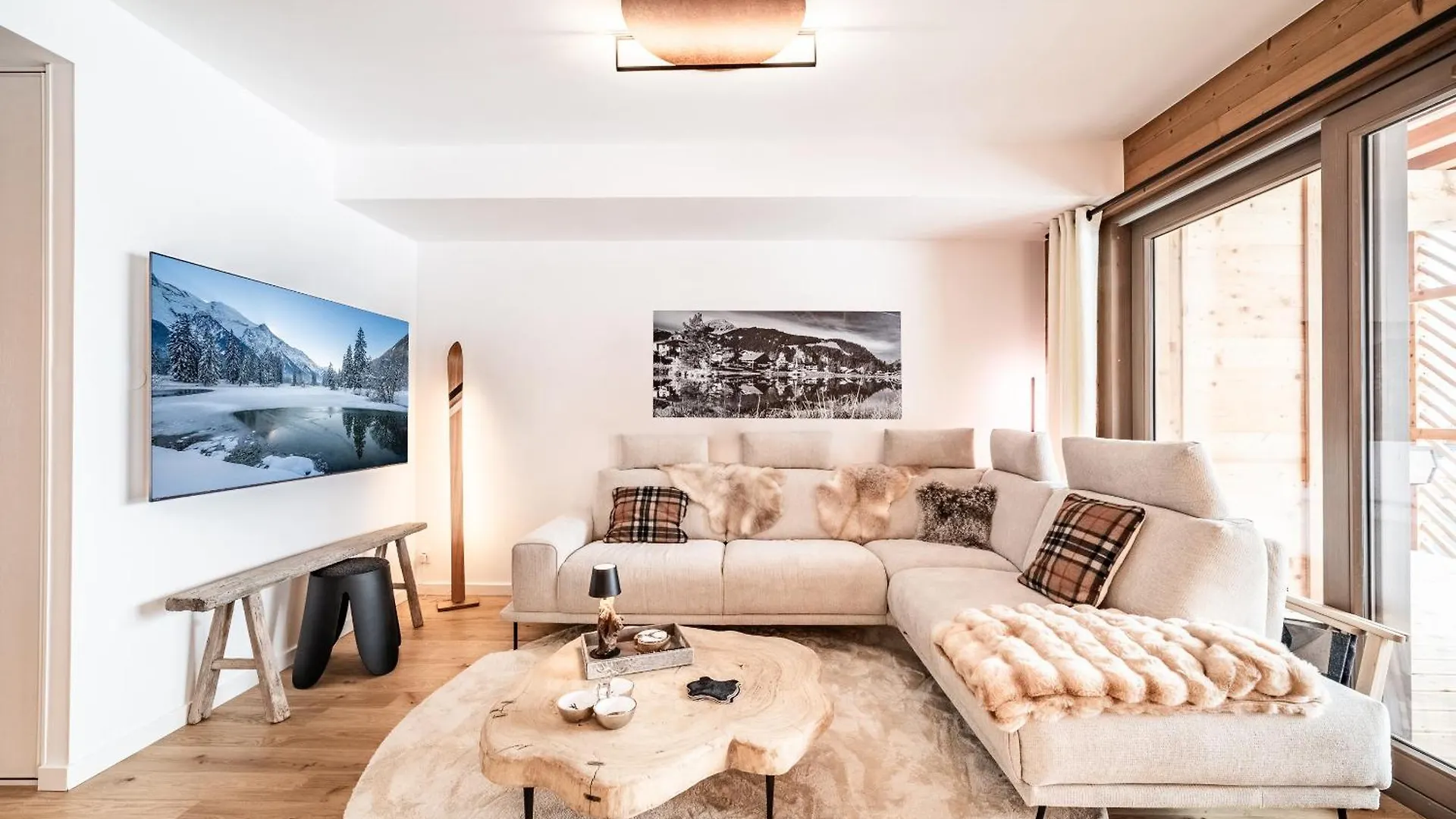 Apartment Chamoisine, Chatel - By Emerald Stay France