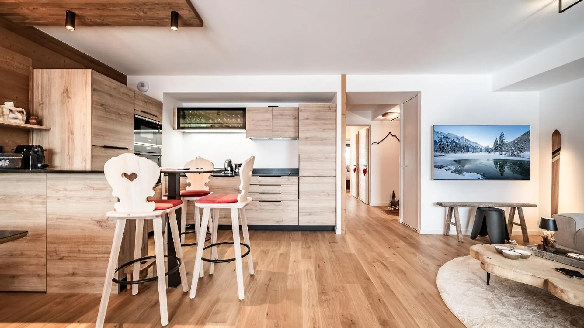 Apartment Chamoisine, Chatel - By Emerald Stay